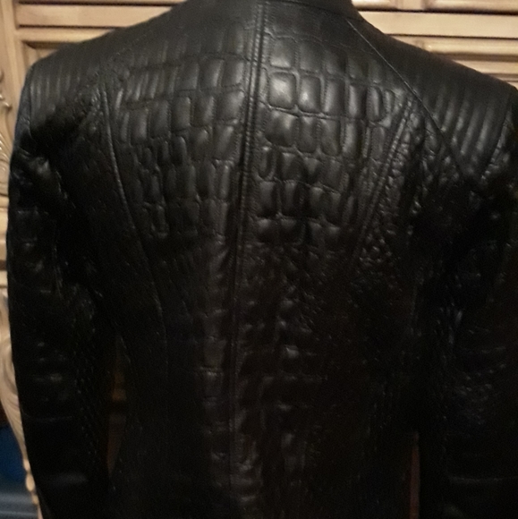 Jacket - Picture 4 of 6